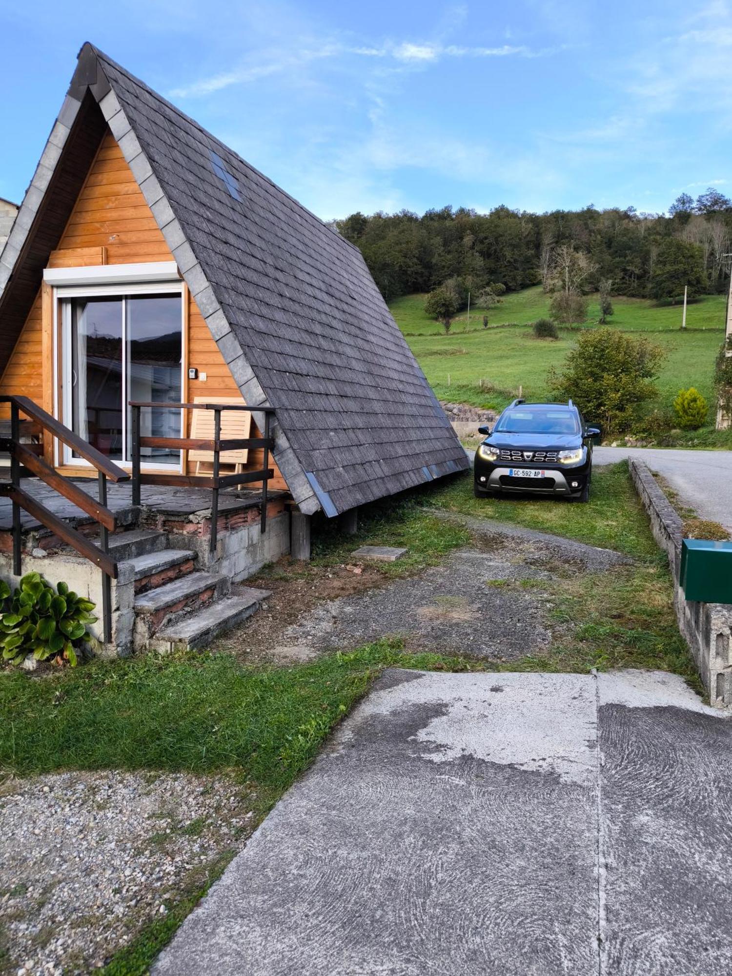 Petit Chalet Avec Terrasse Oust Extérieur photo